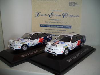 Holden Commodore 2er Set Mobil Trial 1995 - Paradise  1/43